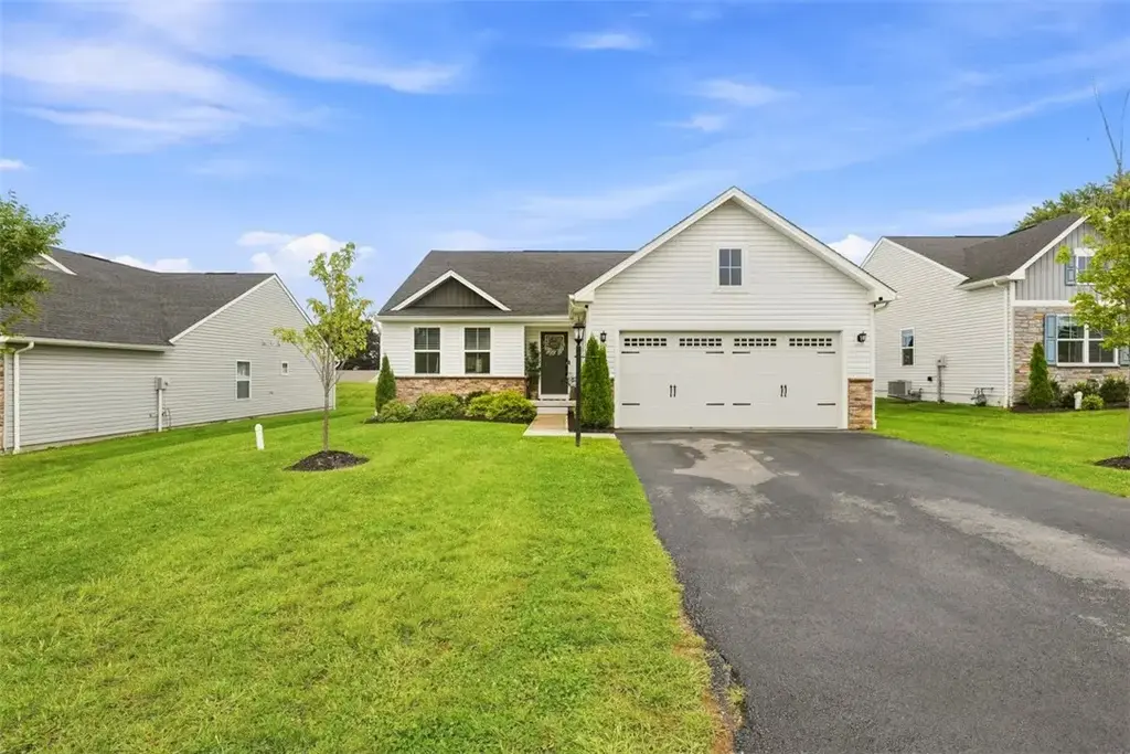103 Armour Drive , Monroeville