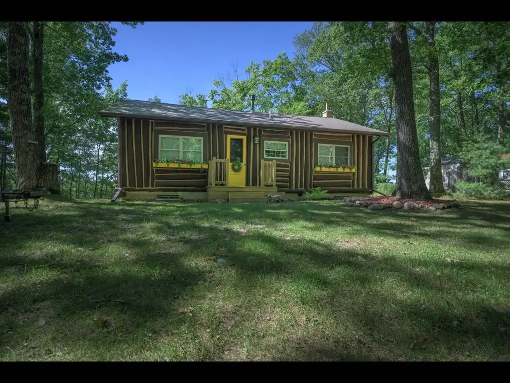6047 Garth Lake Rd S, Hazelhurst