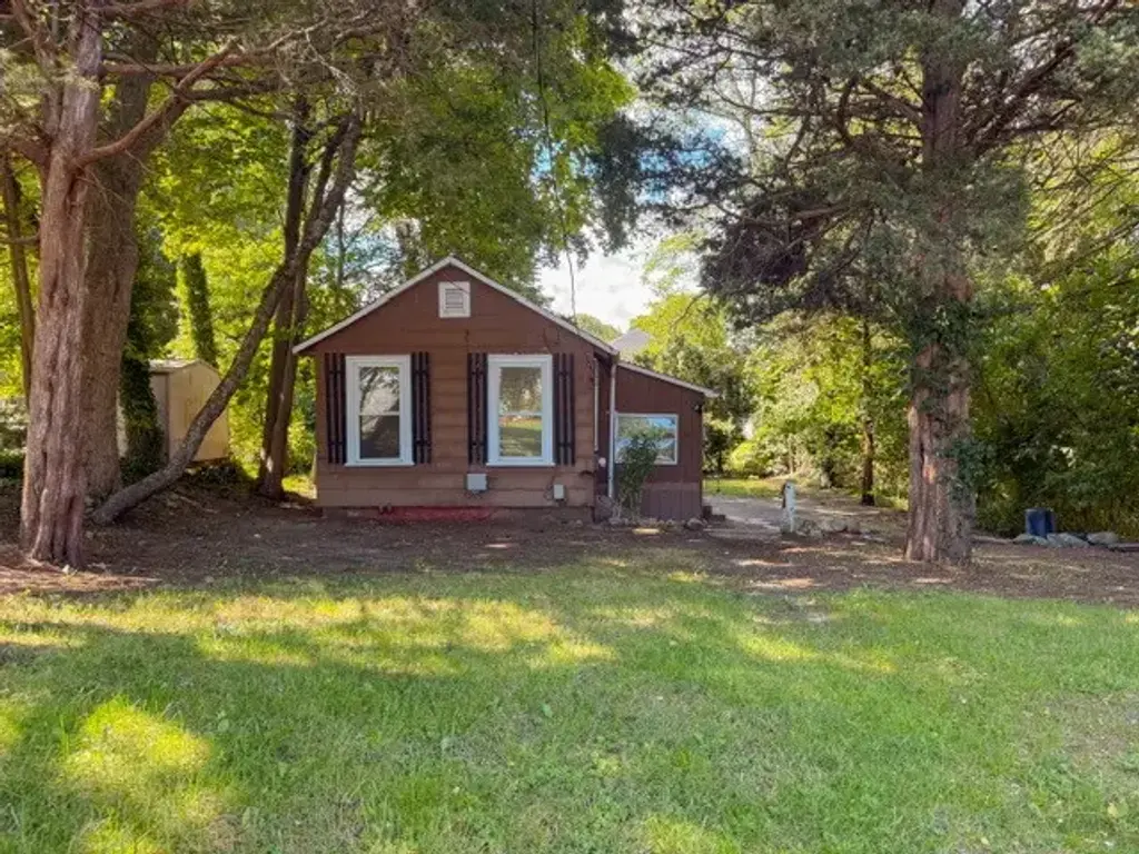 29 Congdon Ave, North Kingstown