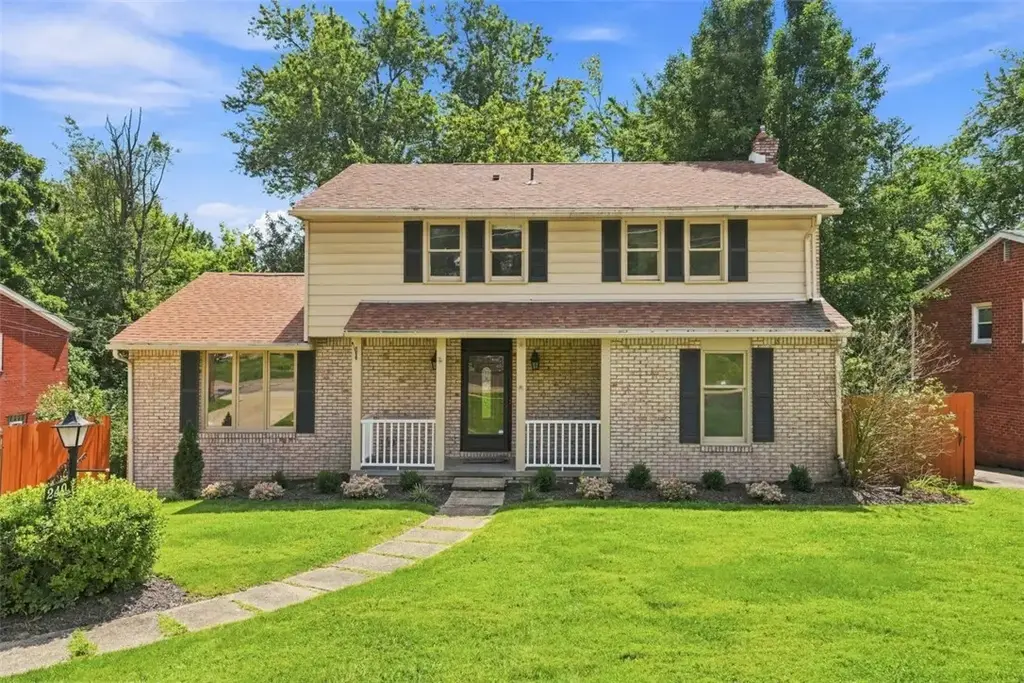 240 Shafer Road , Moon/Crescent