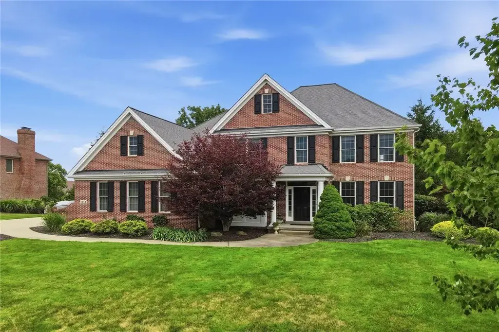1412 Scarlett Ridge Drive, Franklin Park