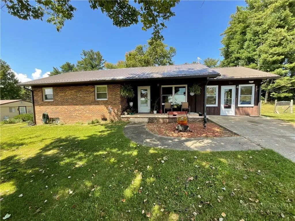 6627 Glade Valley Road, Ennice