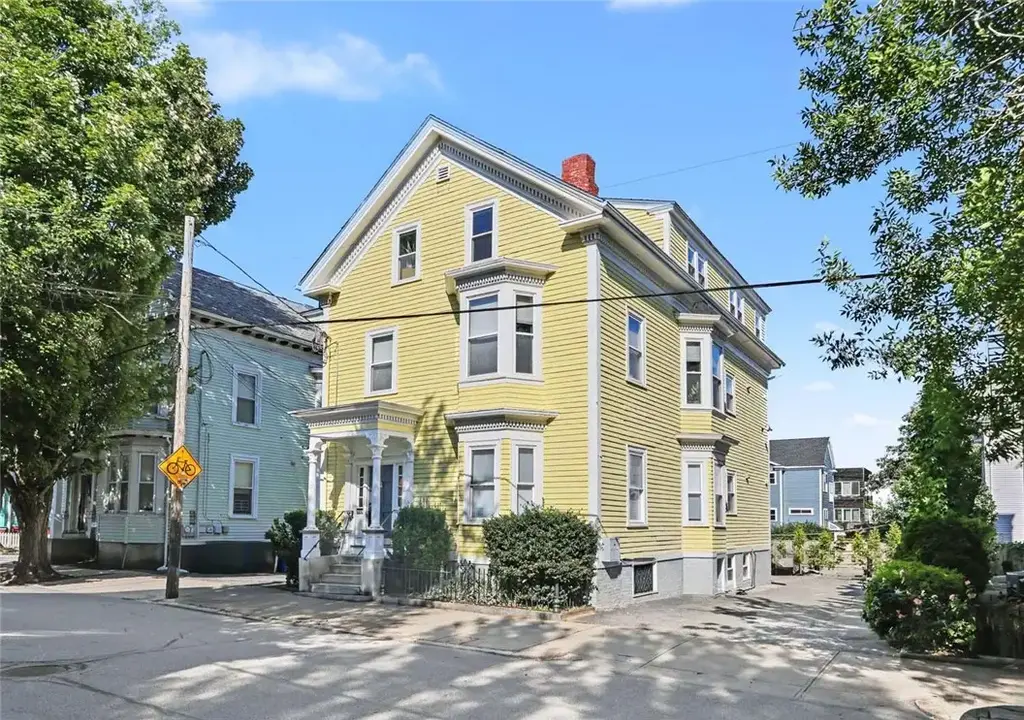53 Governor St # 3, Providence