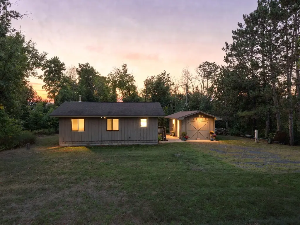 N/A, Balsam Lake