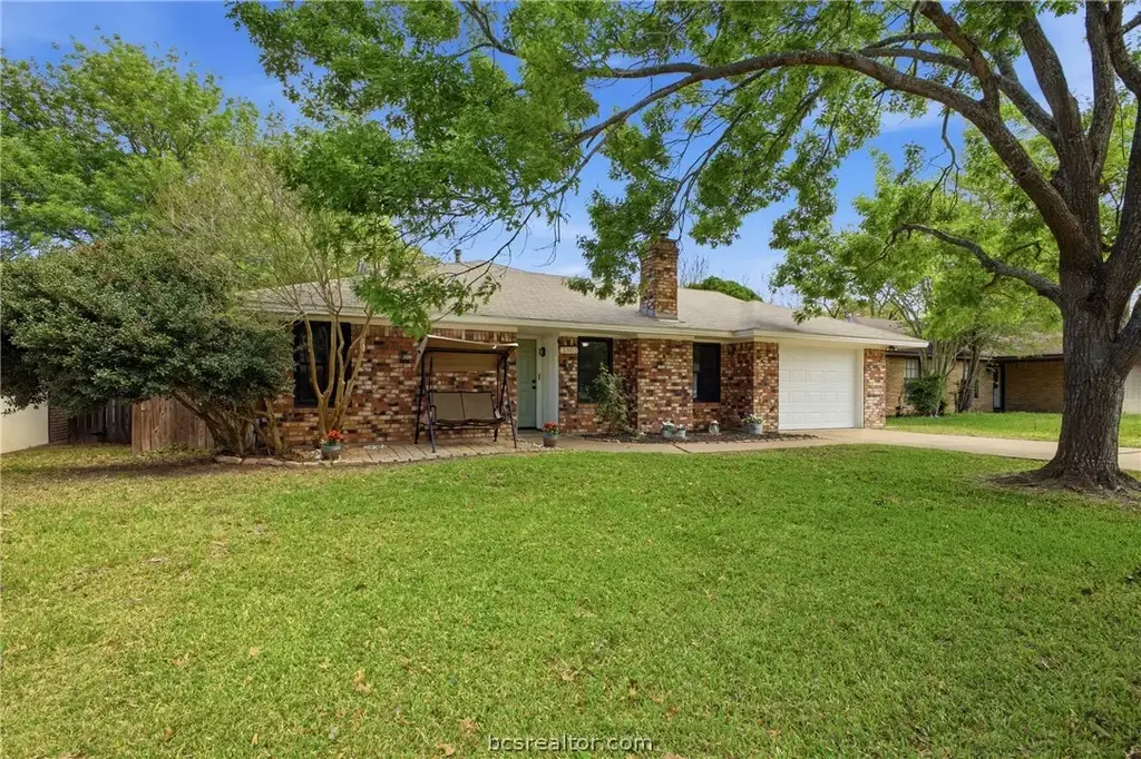 3303 Wildrye Drive, College Station