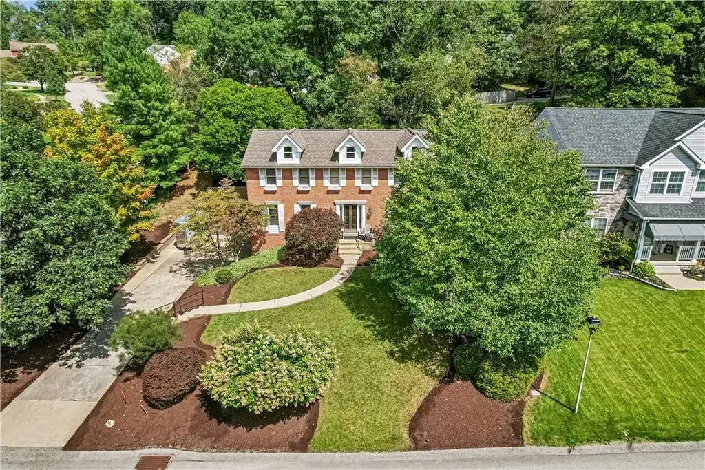 116 Lynn Ann Drive , Plum Boro
