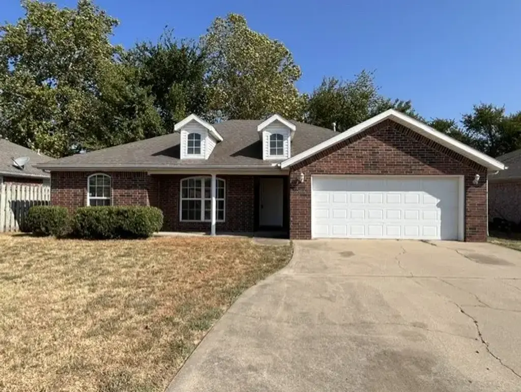 3606 Sw Carriageway Avenue, Bentonville