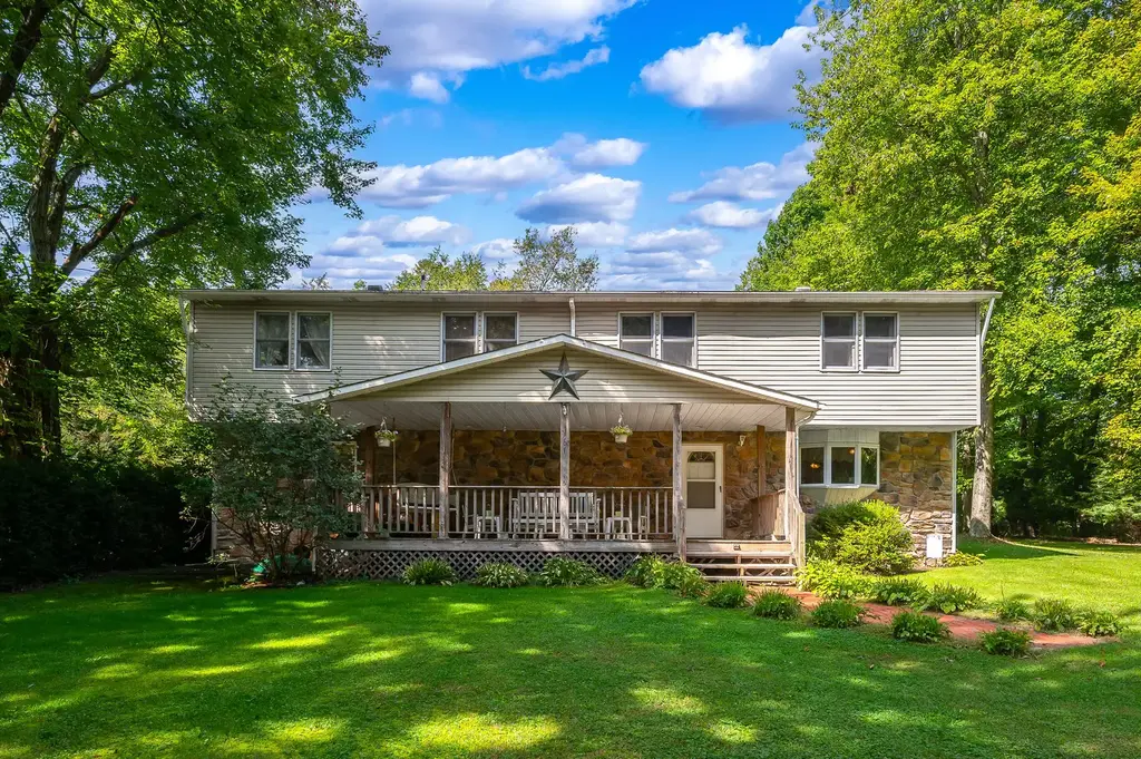 202 Quail Road, Connoquenessing