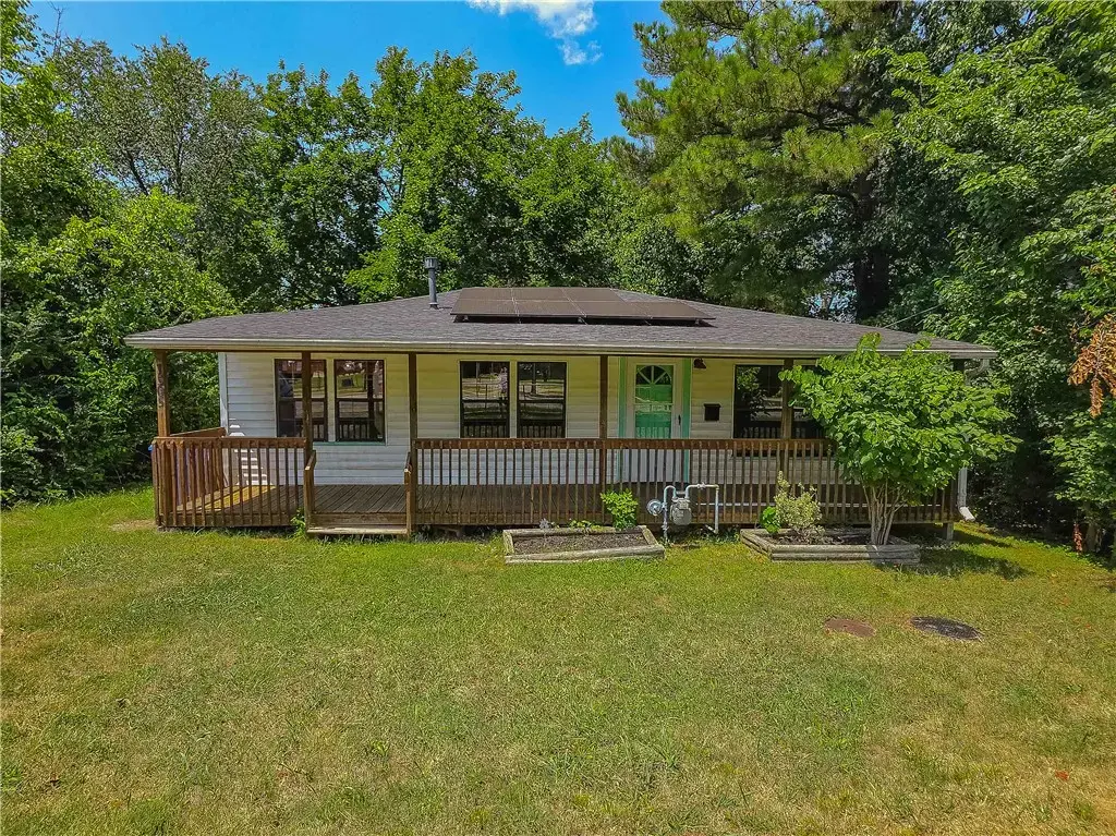 1505 N Garland Avenue, Fayetteville