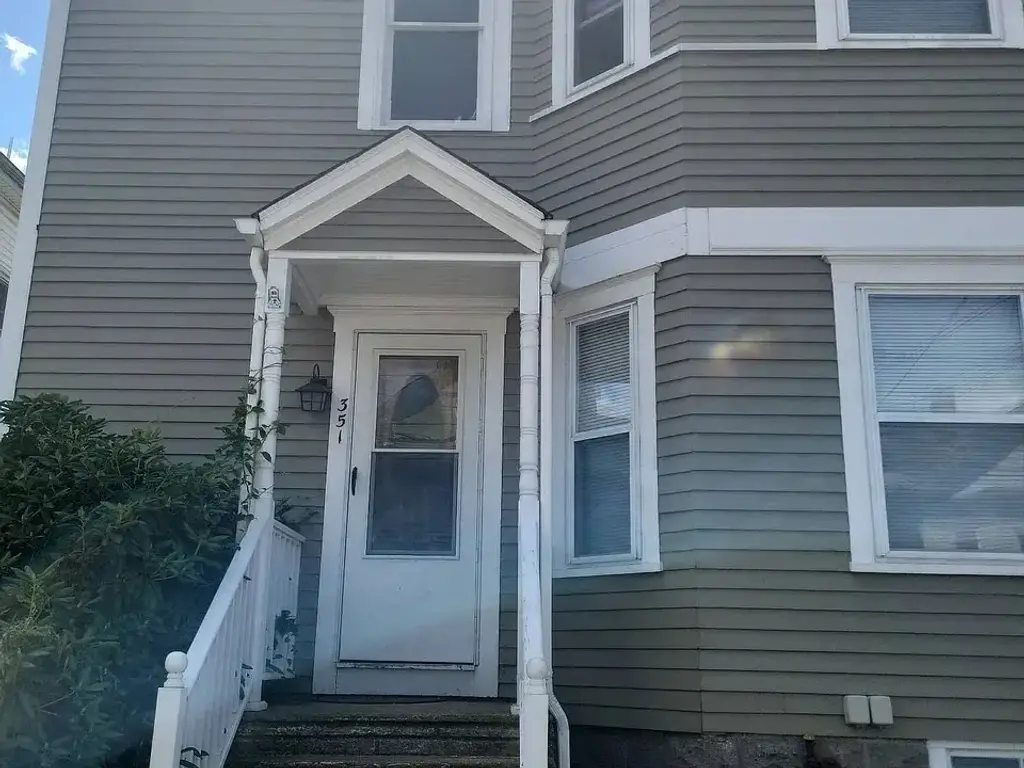 351 Child St, Warren