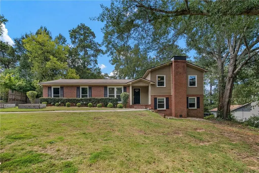 1805 Carriage Drive, Phenix City