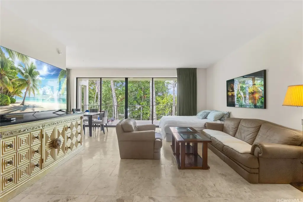 4999 Kahala Avenue # 204, Honolulu