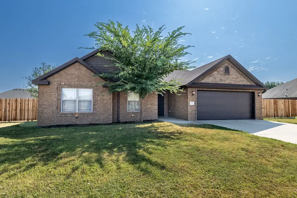 505 Blair Circle, Pea Ridge