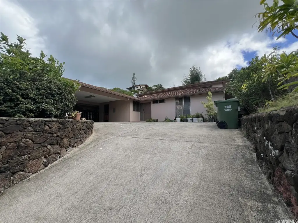 1536 Kina Street, Kailua