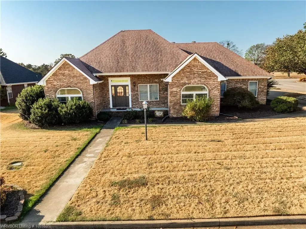 3007 Fairway Drive, Alma