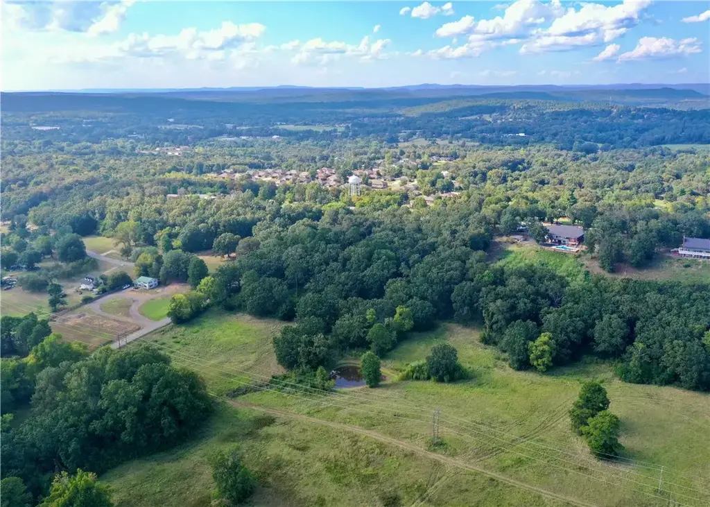 Sparksford Drive, Russellville
