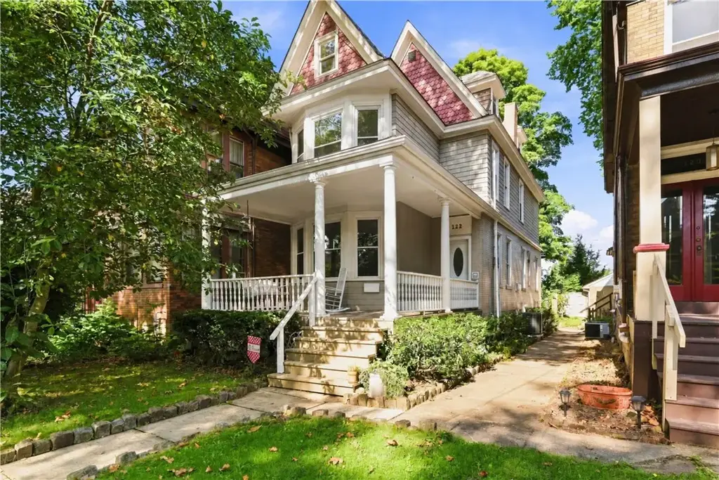 122 Lincoln Avenue , Edgewood