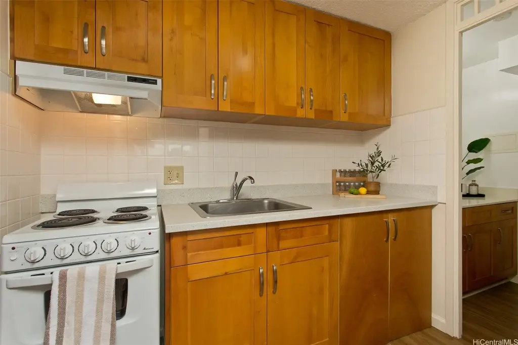 (unit #609) 2888 Ala Ilima Street, Honolulu