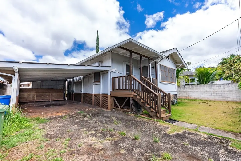 632 Olive Avenue, Wahiawa