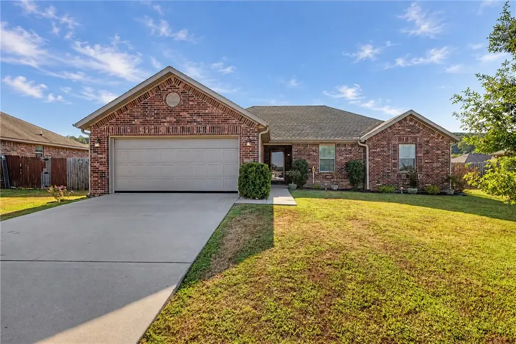 1266 Silver Oak Street, Elkins