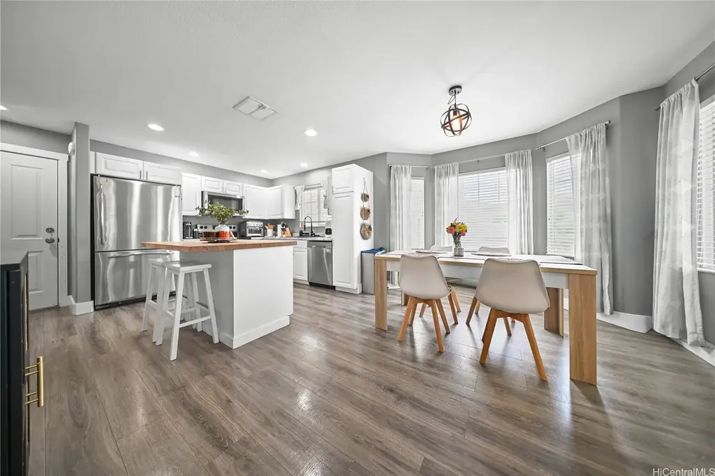 (unit #4704) 91-2005 Kaioli Street, Ewa Beach