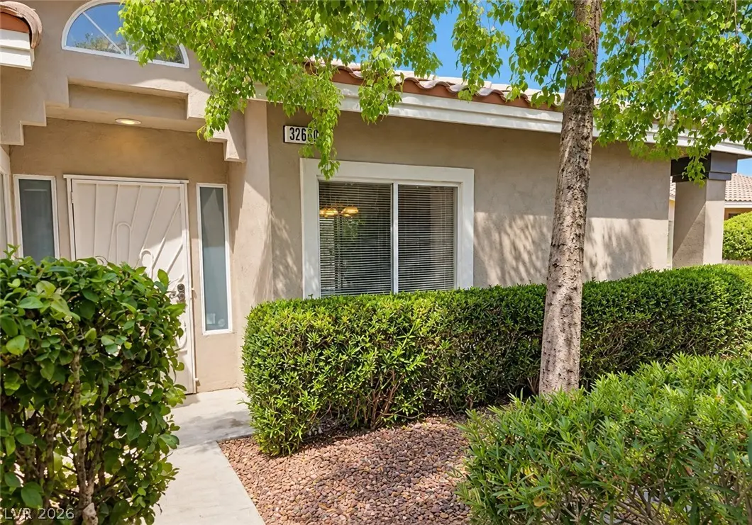 3260 Mystic Ridge Court, Las Vegas