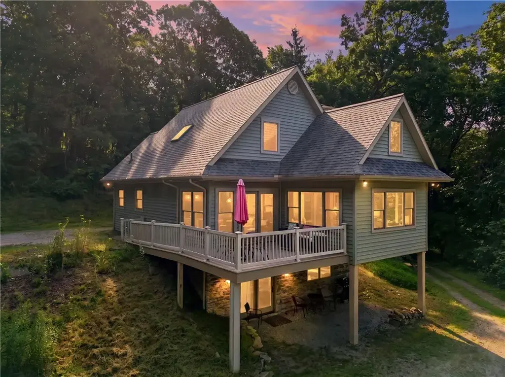 192 Rocky Ridge Road , Saltlick