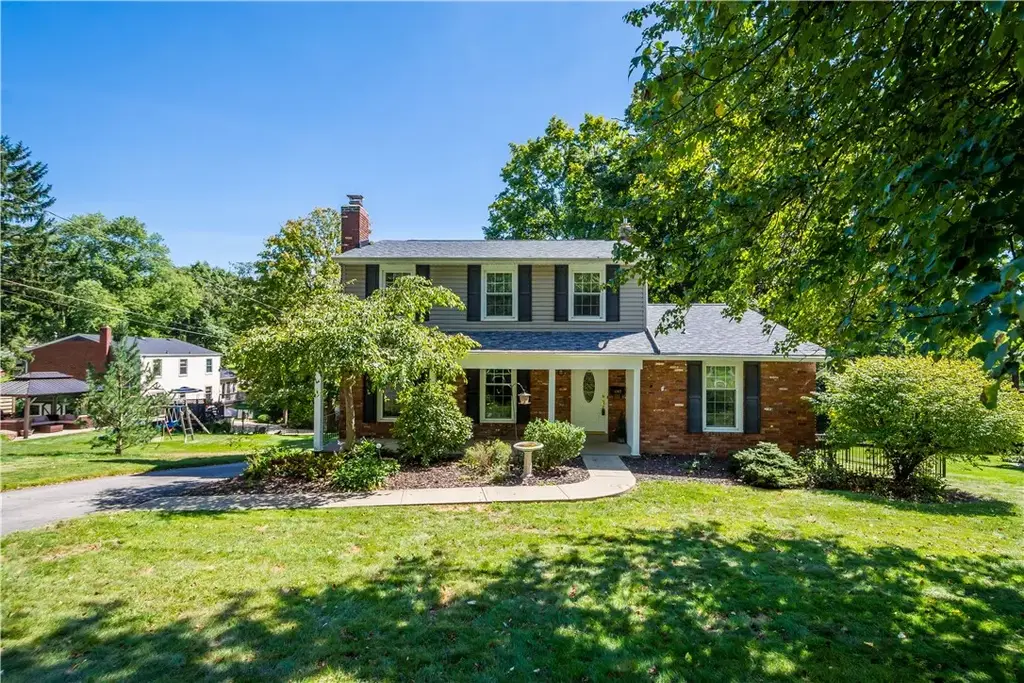 1282 Old Meadow Road , Upper St Clair