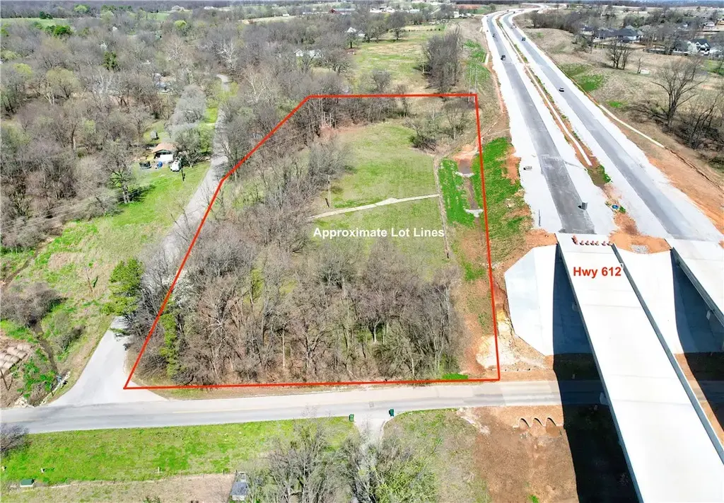 22401 Downum, Elm Springs