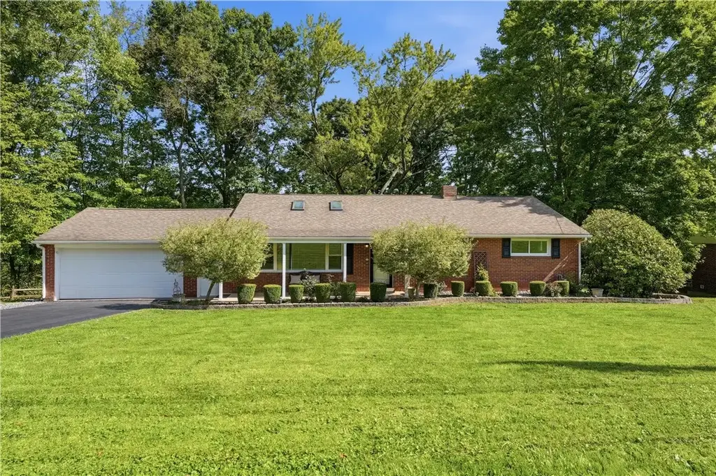 2970 Melvin Drive , Neshannock
