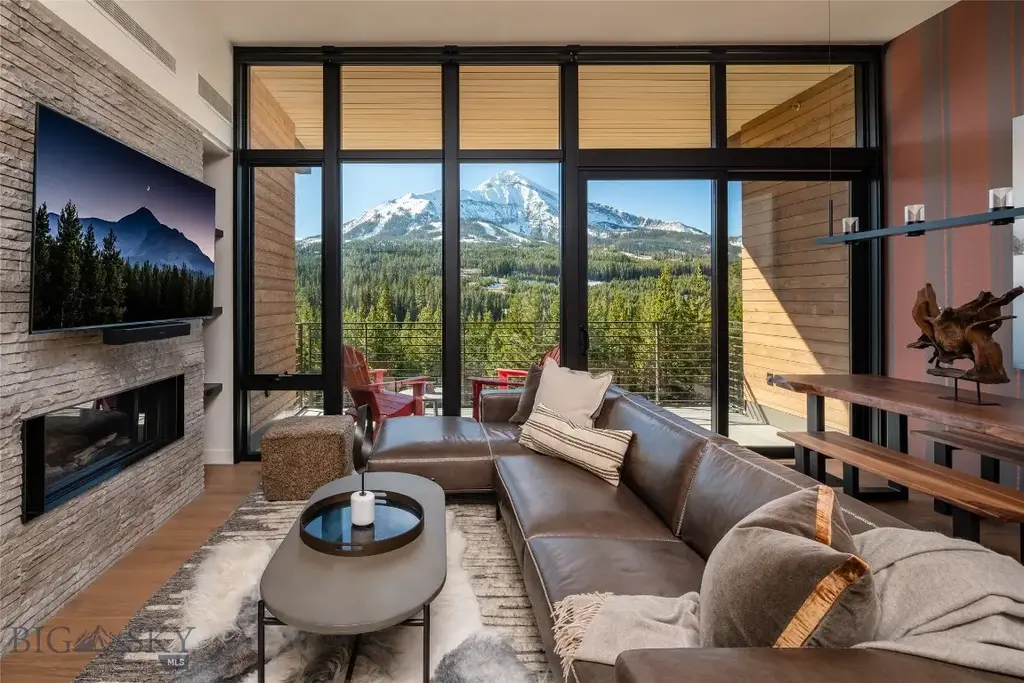 4 Boathouse Way, Lakelodge 225, Big Sky