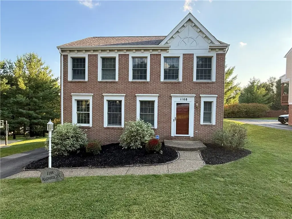 1108 Meadowbrook Drive , North Strabane