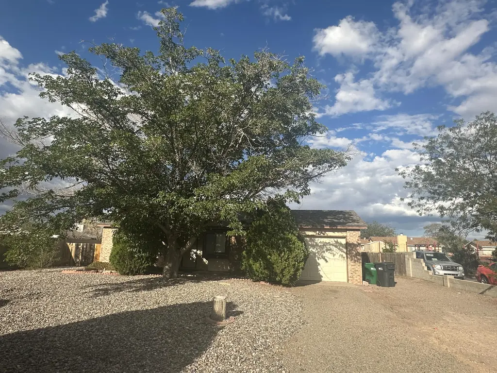 429 Victor Lane Se, Rio Rancho