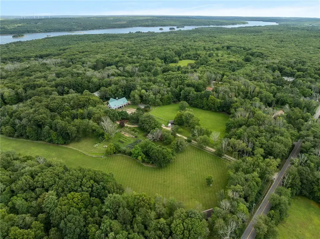 150 Trimtown Rd, Scituate
