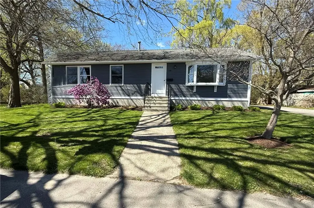 430 Water St, Warren
