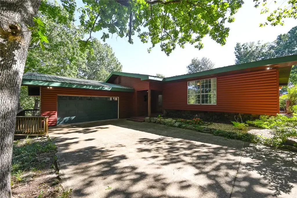 1535 Speer Drive, Harrison