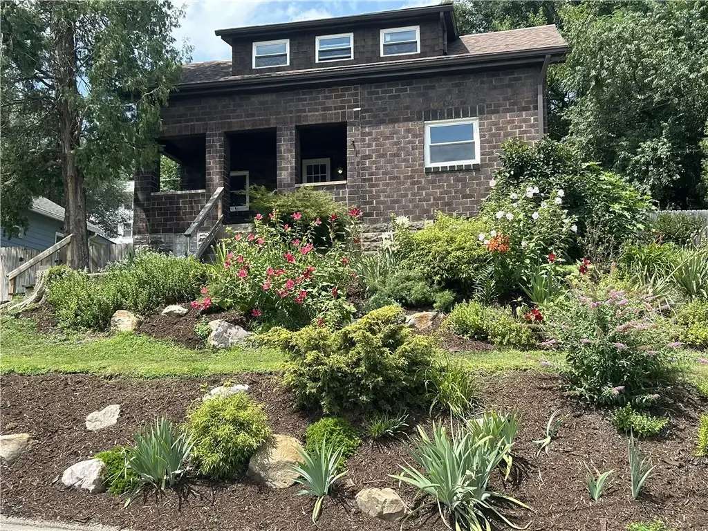 200 Davis Avenue, Shaler