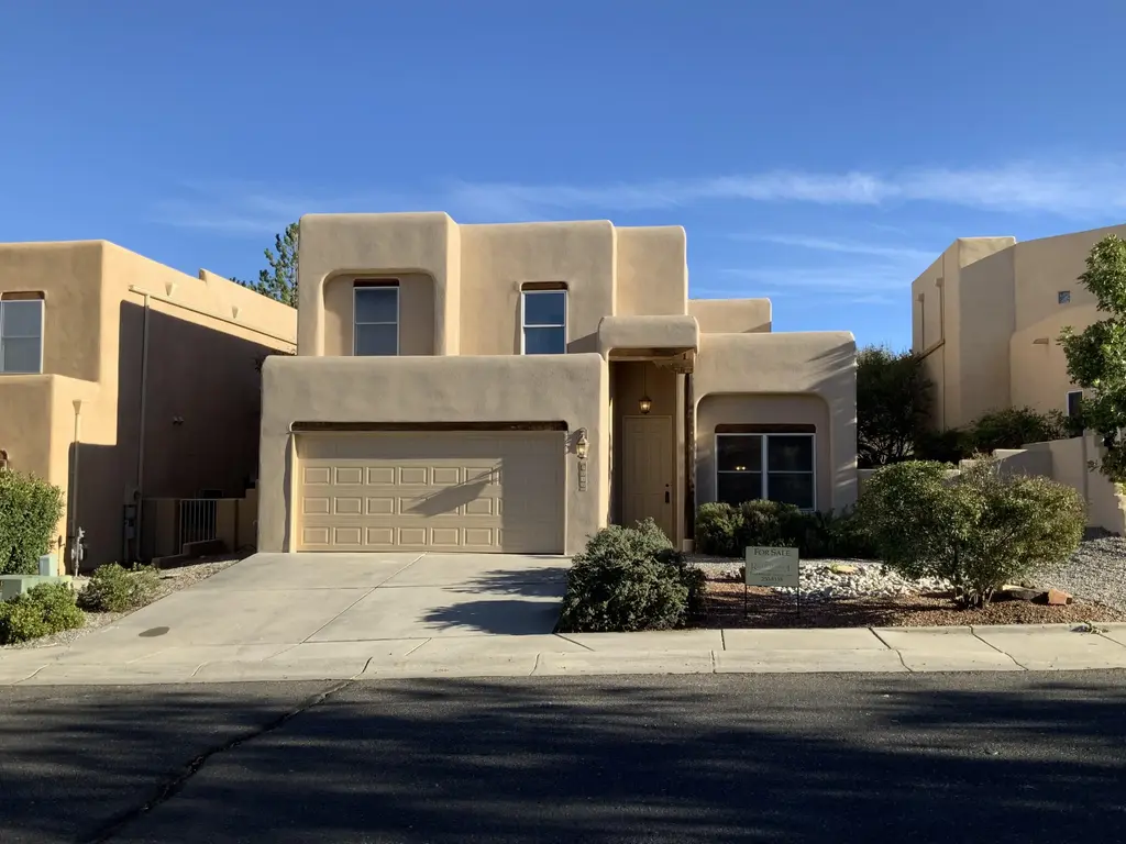 9239 Apache Pine Way Ne, Albuquerque