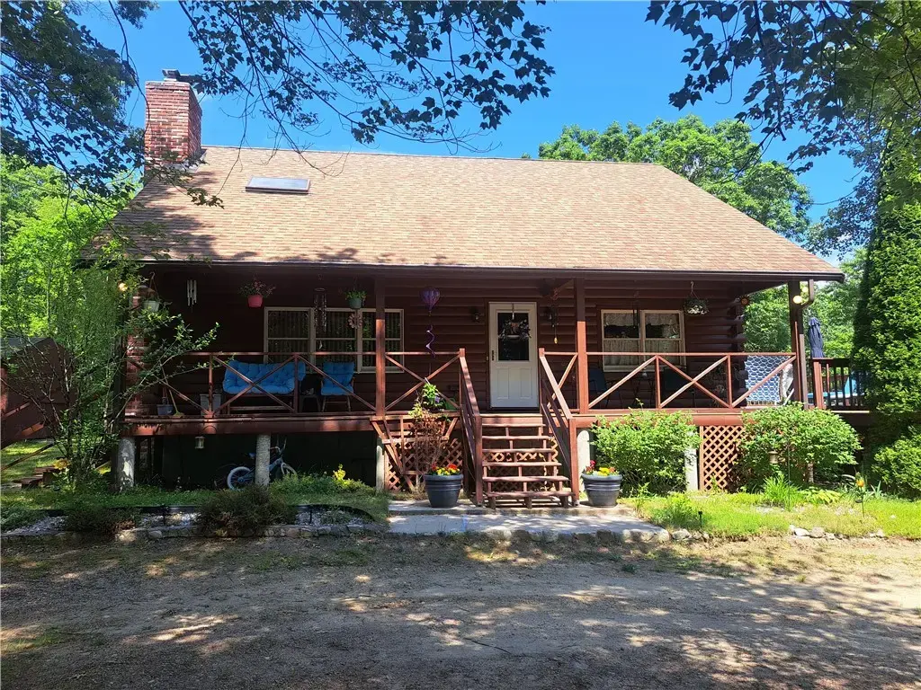 500 Plain Rd, West Greenwich