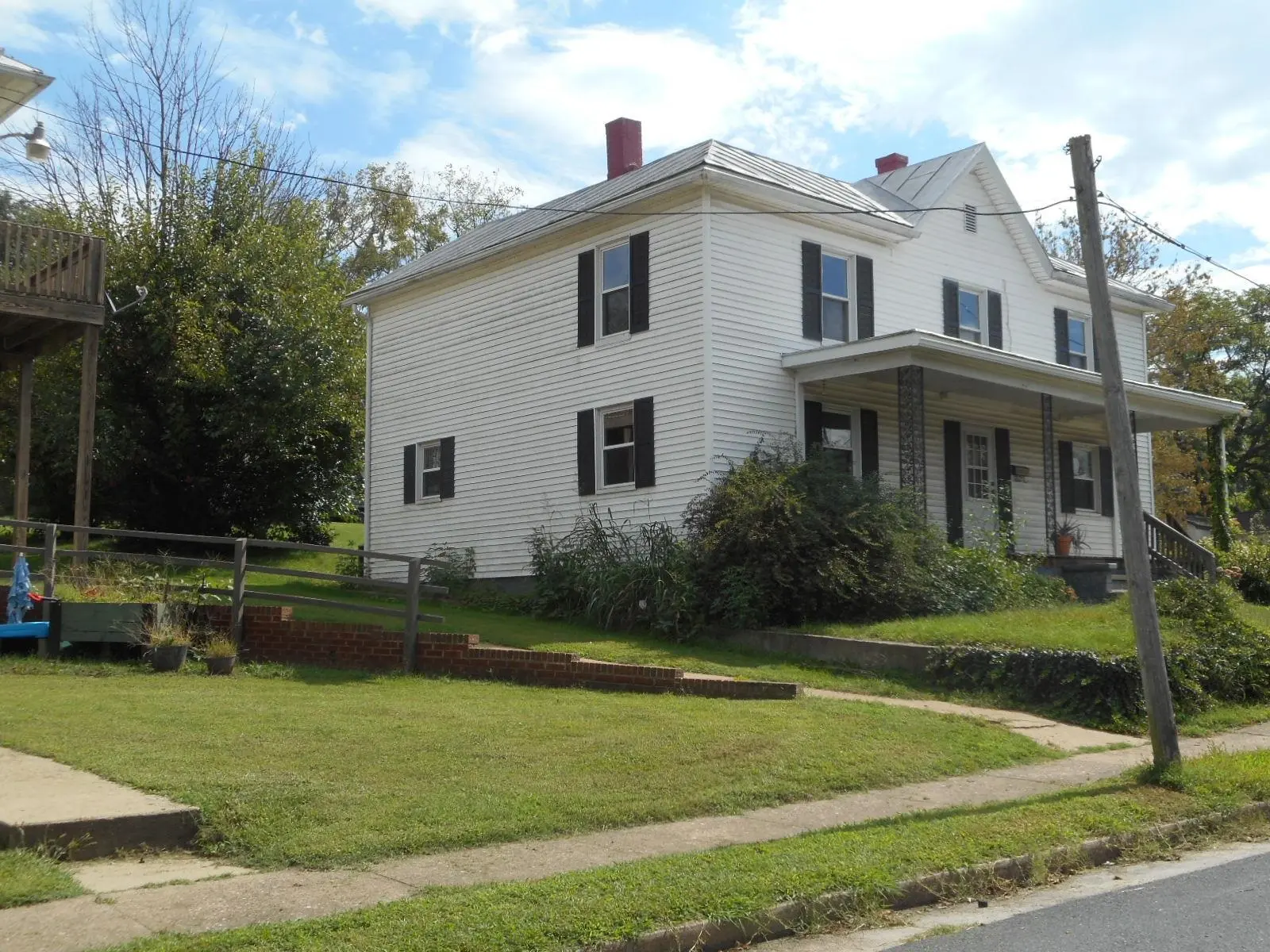 312 First St, Shenandoah