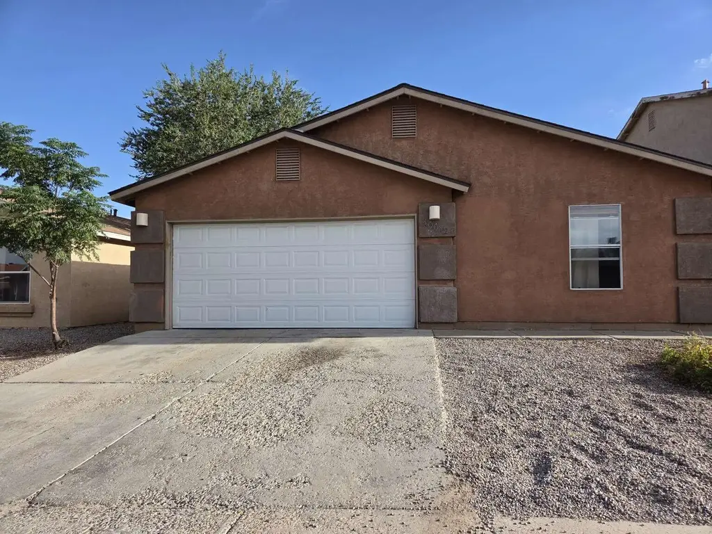 10012 Cartagena Avenue Sw, Albuquerque