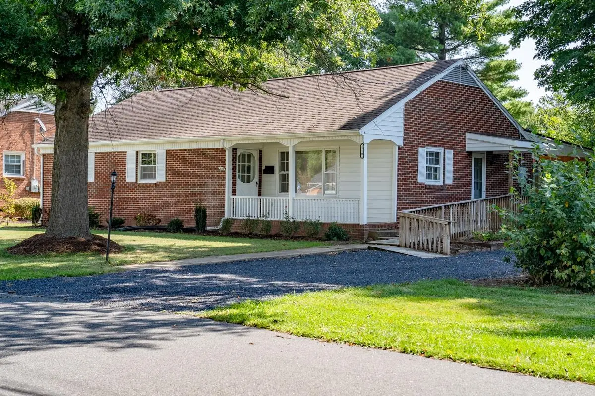 110 View St Nw, Bridgewater
