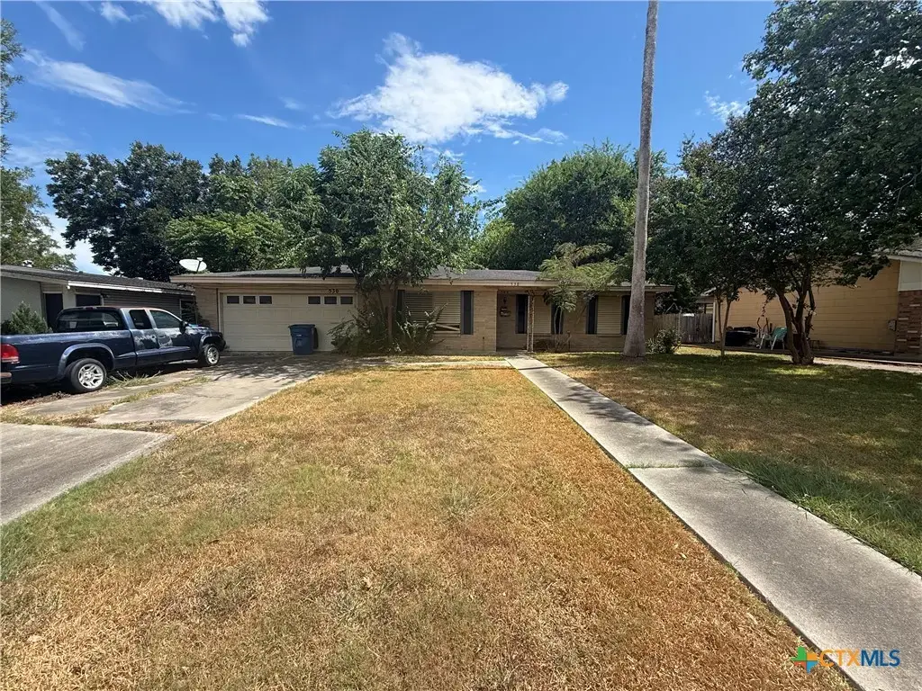 530 Willowick Drive, Port Lavaca
