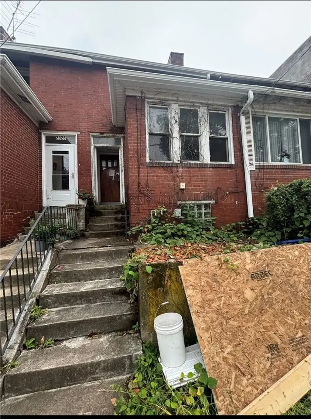 2926 Webster Avenue , Hill District