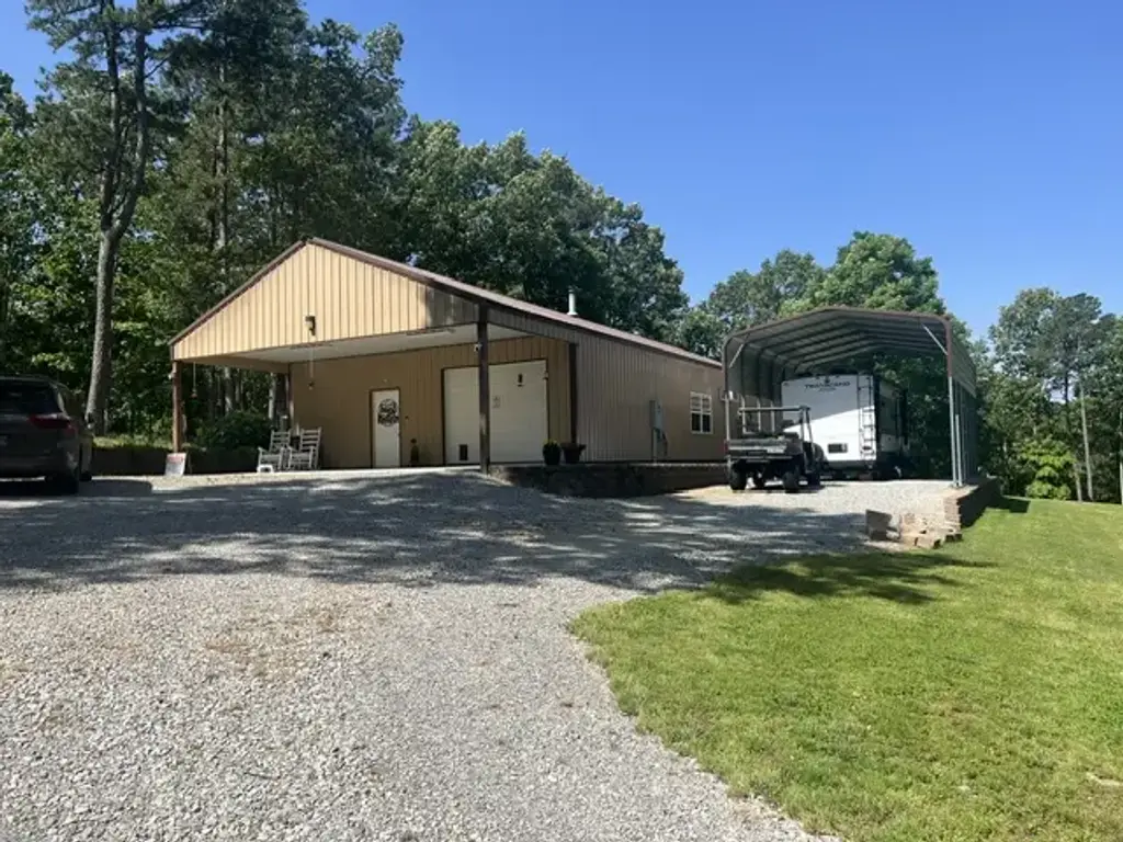 7445 Highway 14, Yellville