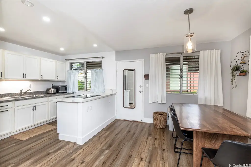 (unit #448) 94-1442 Lanikuhana Avenue, Mililani