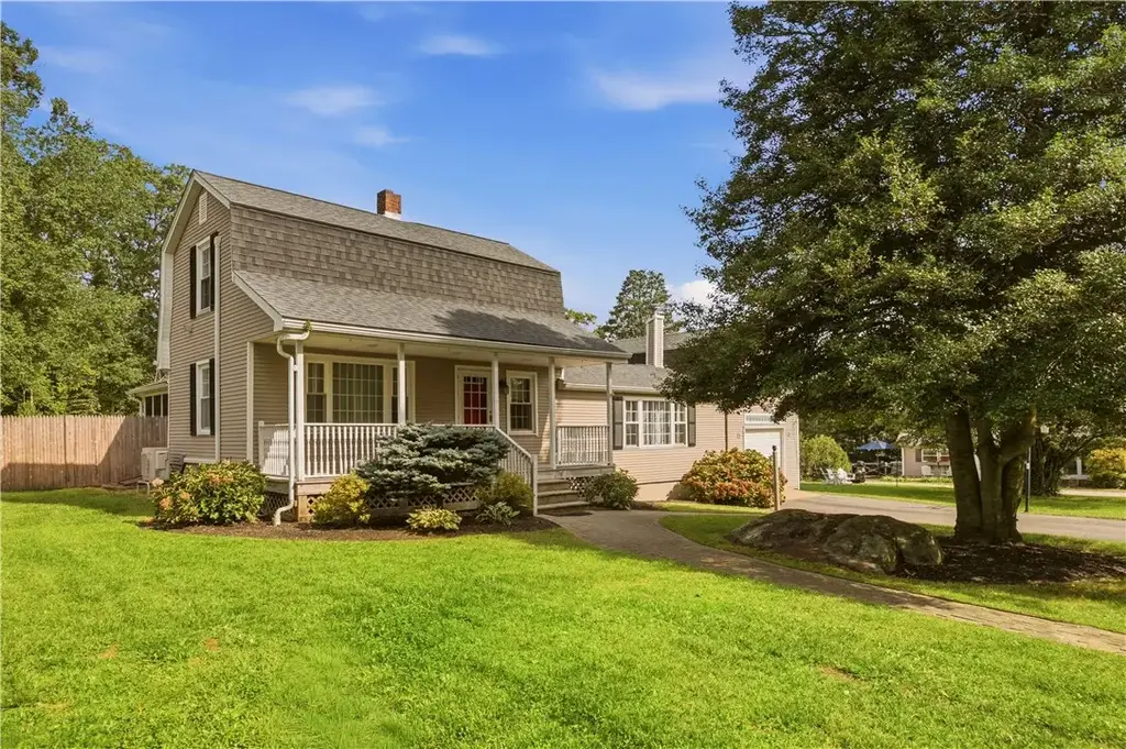 21 King Rd, Tiverton