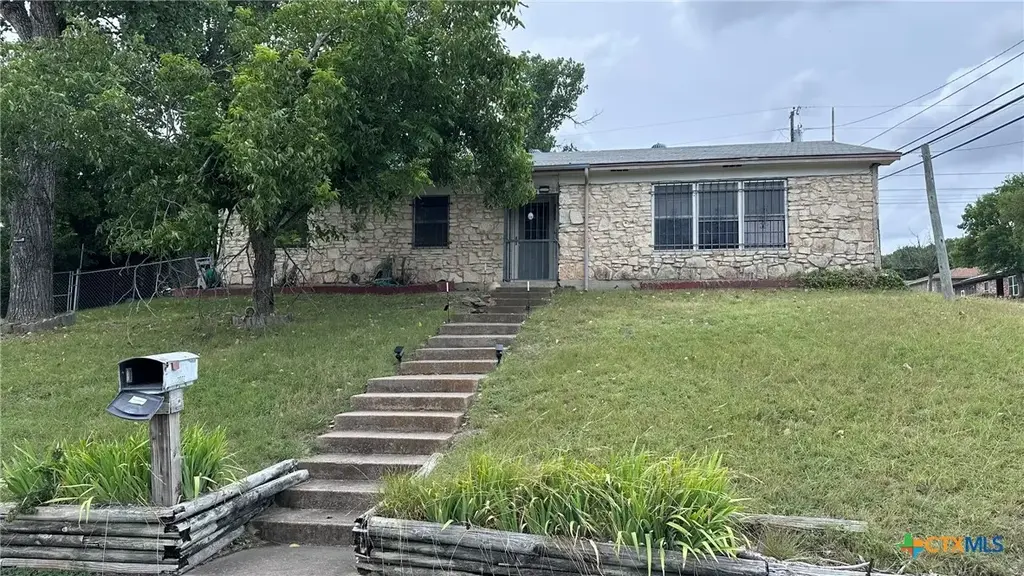 1002 S 27th Street, Copperas Cove