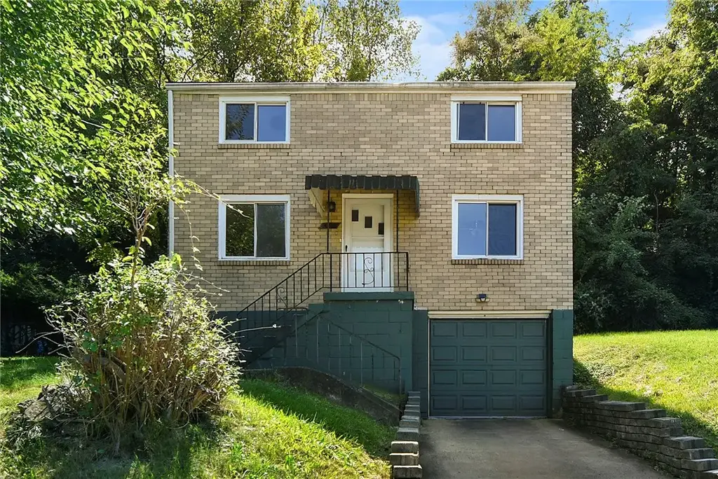 8106 Chaske Street , Penn Hills