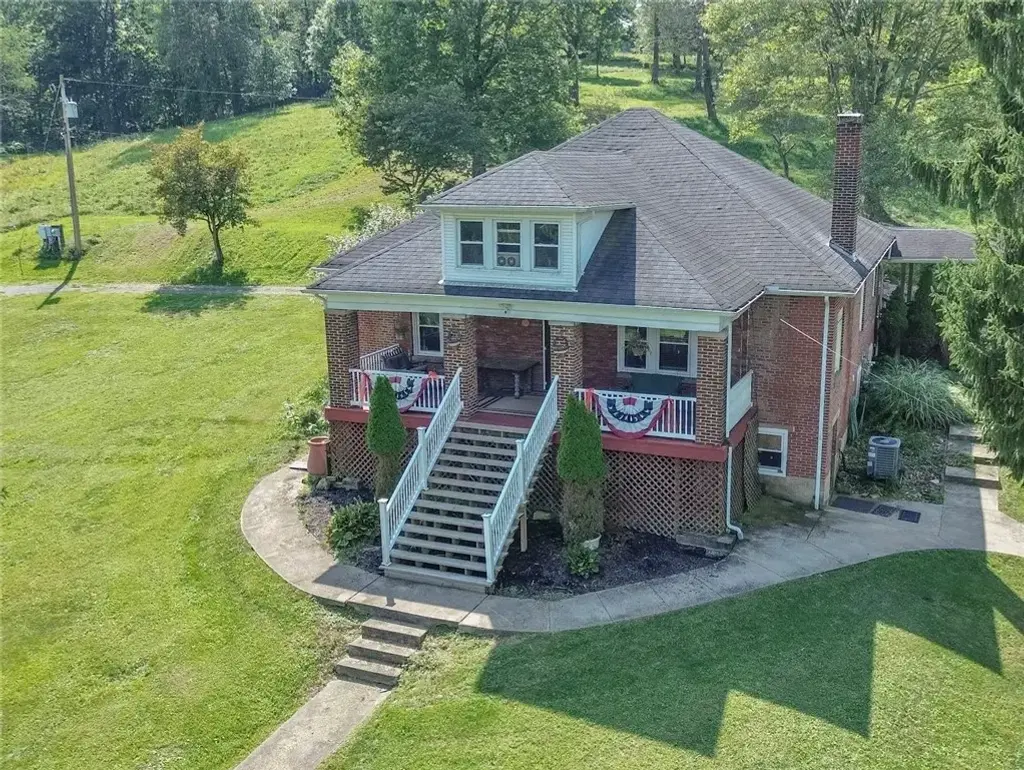 221 Mccaughtry Run Road , Beaver